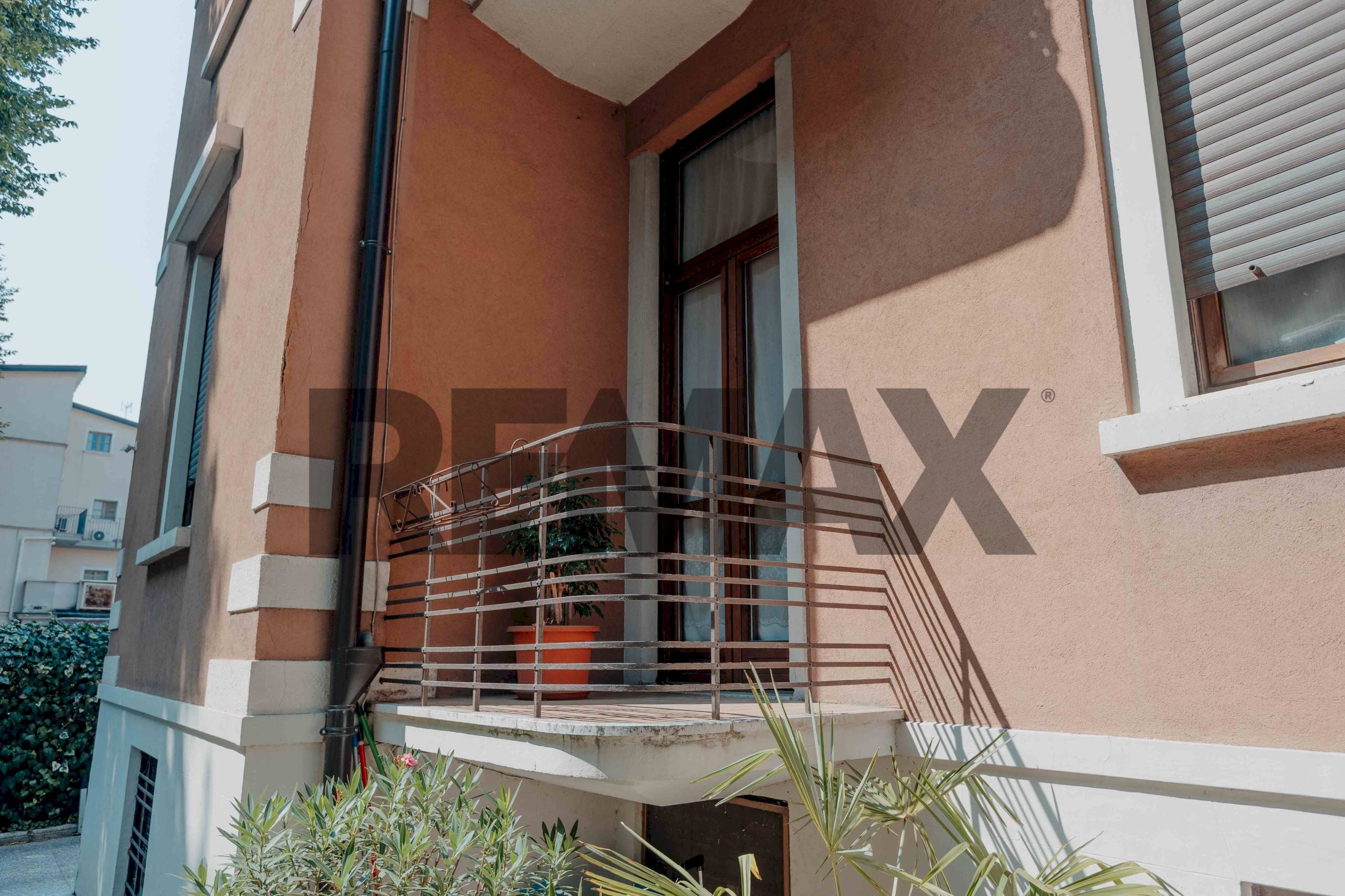 Villa Via Montebello, 6
Porta Milano, Brescia (neighborhood Porta Milano) - photo 3