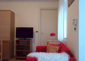Two-room apartment Pinerolo - photo 4