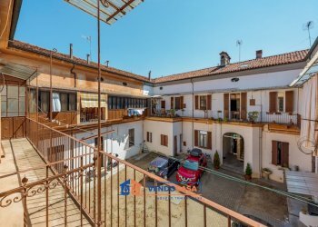Four-room apartment Carignano - photo 6