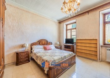 Four-room apartment Carignano - photo 27