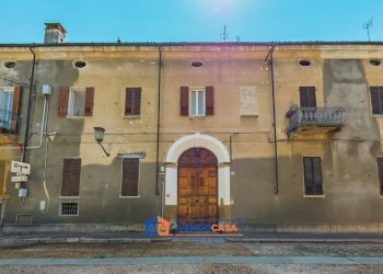 Four-room apartment Carignano - photo 1