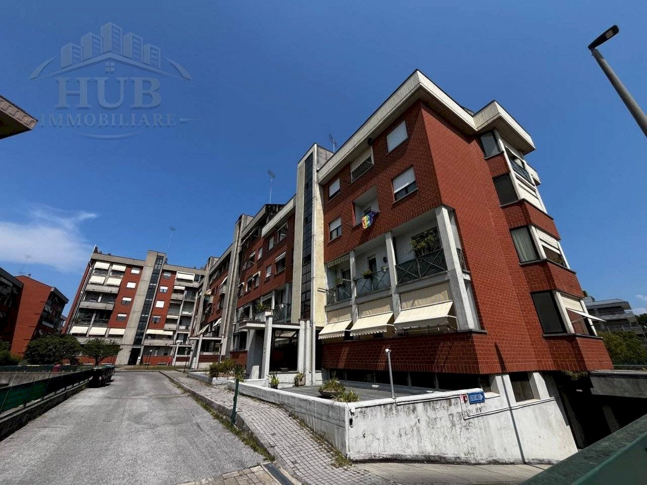 Four-room apartment Via Benedetto Dalmastro 12c, Cuneo (neighborhood San Paolo) - photo 1
