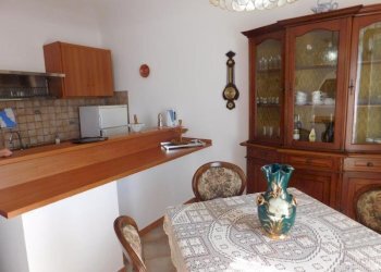 Trilocale Savona (zona Zinola) - foto 3