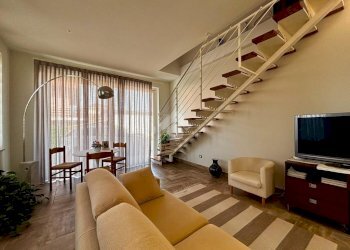 Portion of a house Via roma, None - photo 6