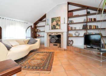 Casa semi indipendente Via Vietta, Caselle Torinese - foto 1