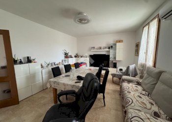 Three-room apartment Via A. Frank, Novellara - photo 15