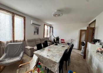 Three-room apartment Via A. Frank, Novellara - photo 16