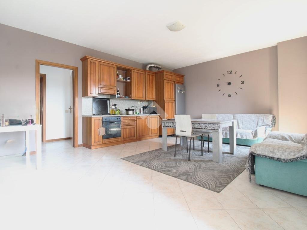 Three-room apartment Via Due Madonne, Sassuolo - photo 3