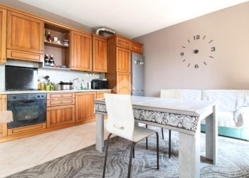 Three-room apartment Via Due Madonne, Sassuolo - photo 4