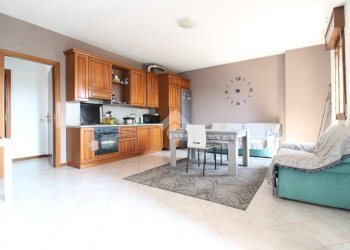 Three-room apartment Via Due Madonne, Sassuolo - photo 8