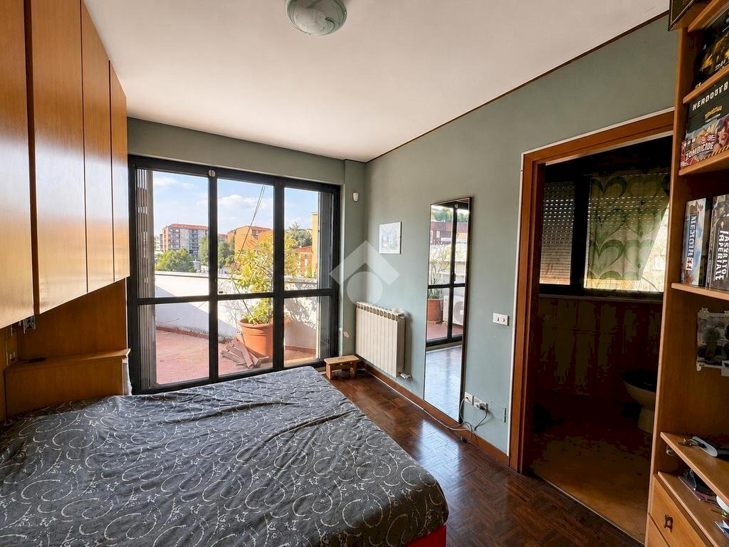 Three-room apartment Viale Faenza, Milano (neighborhood Barona) - photo 2