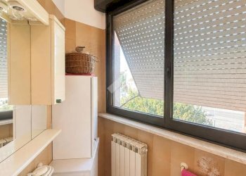 Three-room apartment Viale Faenza, Milano (neighborhood Barona) - photo 6