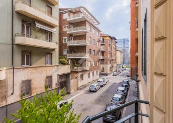 Two-room apartment Via Giuseppe Grassi, Torino (neighborhood Cit Turin) - photo 4