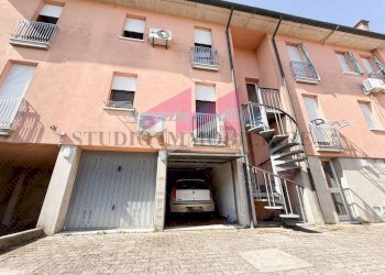 Foto 9 - Four-room apartment via sant'anna
 
11, Castelmassa - photo 9