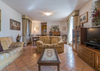 Foto 2 - Four-room apartment Macerata - photo 2