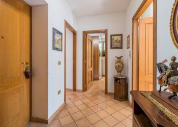 Foto 7 - Four-room apartment Macerata - photo 7