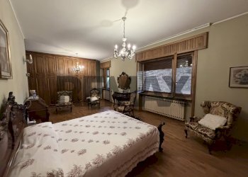 Camera / camera da letto - Villa VIA DIAZ
 
2, Vergiate - foto 19