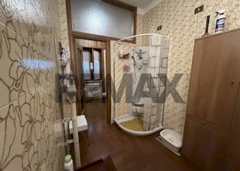 Bagno - Villa VIA DIAZ
 
2, Vergiate - foto 22