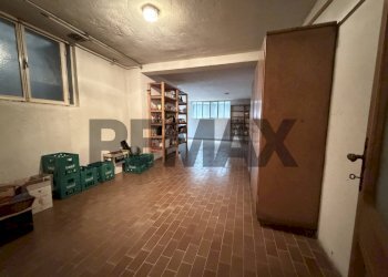 Hall / corridoio - Villa VIA DIAZ
 
2, Vergiate - foto 31