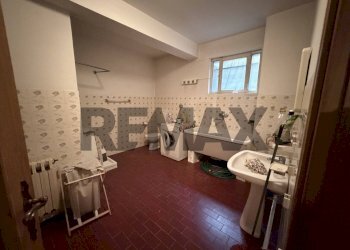 Bagno - Villa VIA DIAZ
 
2, Vergiate - foto 32