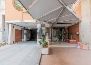 Edificio all\'aperto - Apartment Via Emanuele Notarbartolo
 
5, Palermo - photo 7
