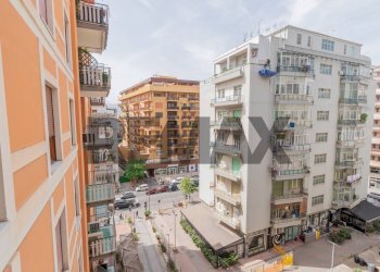 Edificio all\'aperto - Apartment Via Emanuele Notarbartolo
 
5, Palermo - photo 15