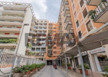 Edificio all\'aperto - Apartment Via Emanuele Notarbartolo
 
5, Palermo - photo 29
