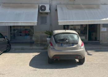 Edificio all\'aperto - Negozio Piazzale G. Rotolo
7, Menfi - foto 4