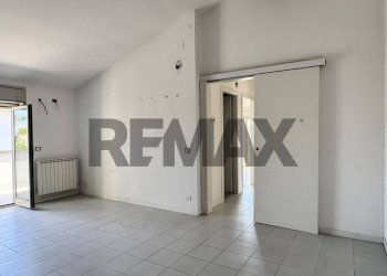 Stanza vuota - Three-room apartment Via Duca degli Abruzzi
 
46, San Giovanni la Punta - photo 4