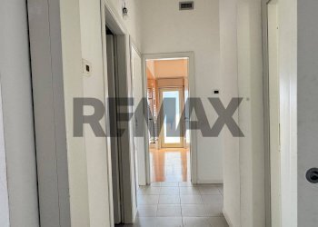 Hall / corridoio - Three-room apartment Via Duca degli Abruzzi
 
46, San Giovanni la Punta - photo 10