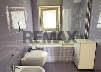 Bagno - Three-room apartment Via Duca degli Abruzzi
 
46, San Giovanni la Punta - photo 17