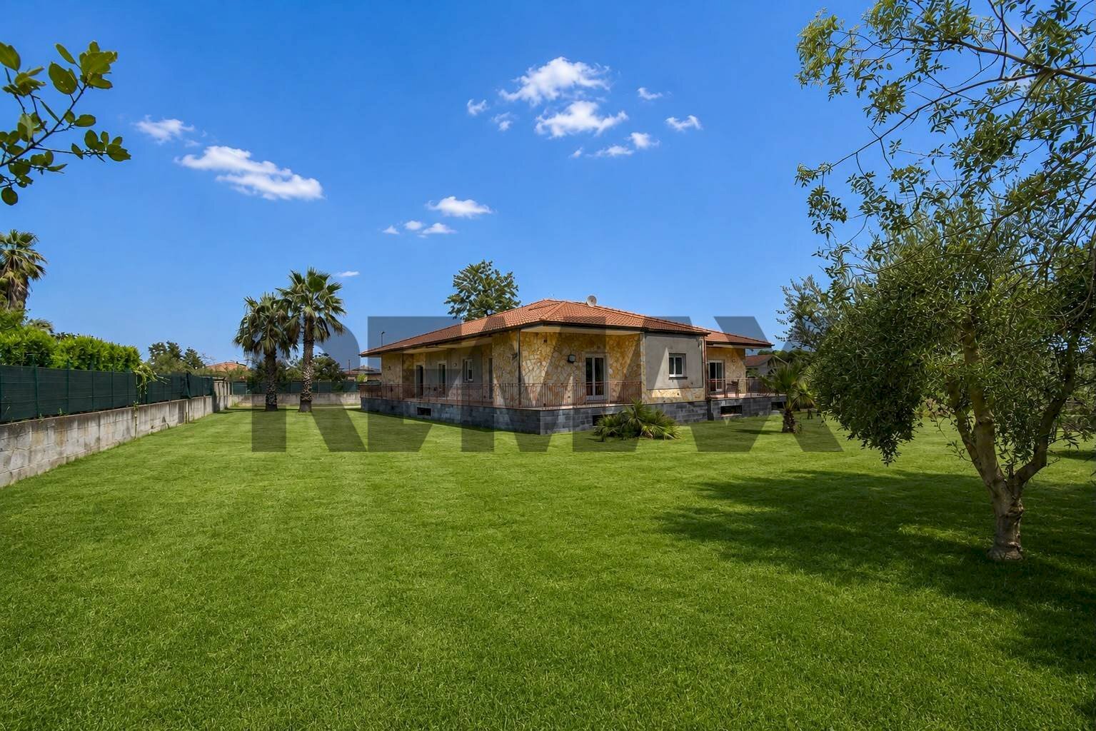 Casa all\'aperto - Villa Via Giovanni Caboto
19, Mascalucia - foto 2