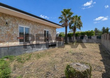 Casa all\'aperto - Villa Via Giovanni Caboto
 
19, Mascalucia - foto 33