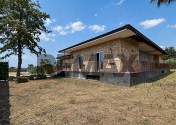 Casa all\'aperto - Villa Via Giovanni Caboto
 
19, Mascalucia - foto 35