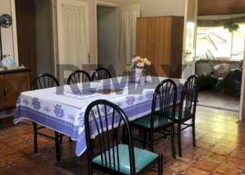 Sala da pranzo - Villa Via Rapisarda
 
45, Pedara - photo 21