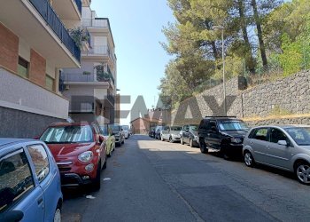 Edificio all\'aperto - Bilocale Via Giovanni Verga
18, Acireale - foto 14