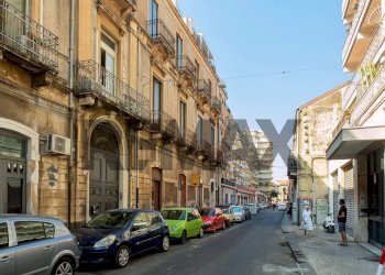 Edificio all\'aperto - Appartamento Via Canfora
 
38, Catania - foto 1