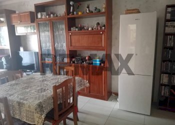 Sala da pranzo - Two-room apartment Via Rosalba Carriera
 
11, Roma - photo 8