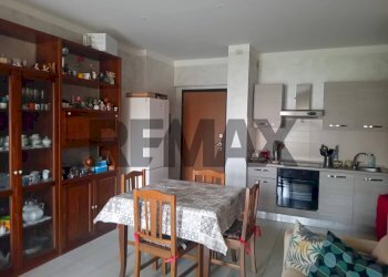 Sala da pranzo - Two-room apartment Via Rosalba Carriera
 
11, Roma - photo 3