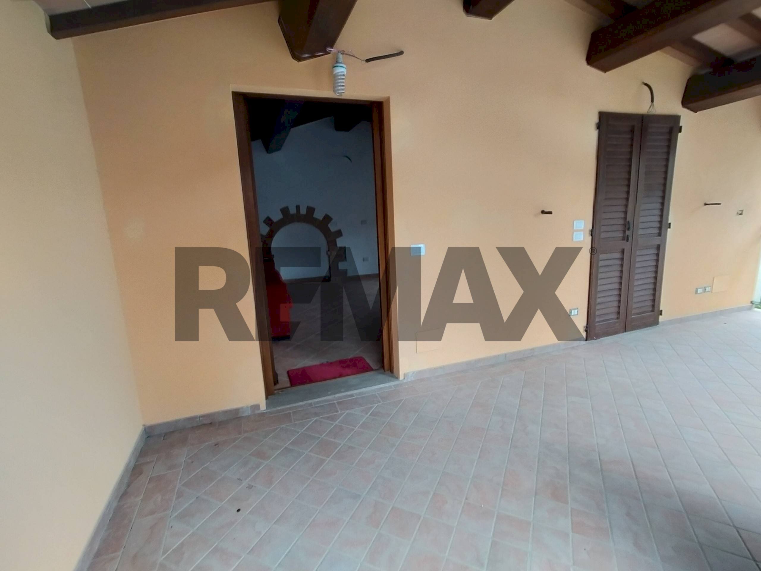 Stanza vuota - Two-room apartment Via Della Tigre
30, Perugia - photo 3