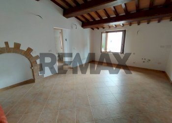 Stanza vuota - Two-room apartment Via Della Tigre
 
30, Perugia - photo 6