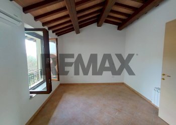 Stanza vuota - Two-room apartment Via Della Tigre
 
30, Perugia - photo 9