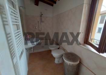 Bagno - Two-room apartment Via Della Tigre
 
30, Perugia - photo 10