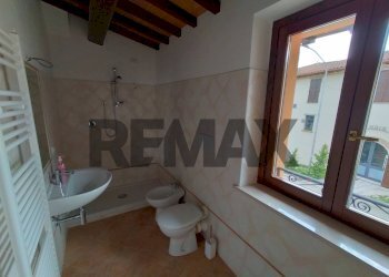 Bagno - Two-room apartment Via Della Tigre
 
30, Perugia - photo 19