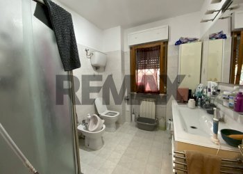 Bagno - Quadrilocale Via delle More
 
11, Perugia - foto 6