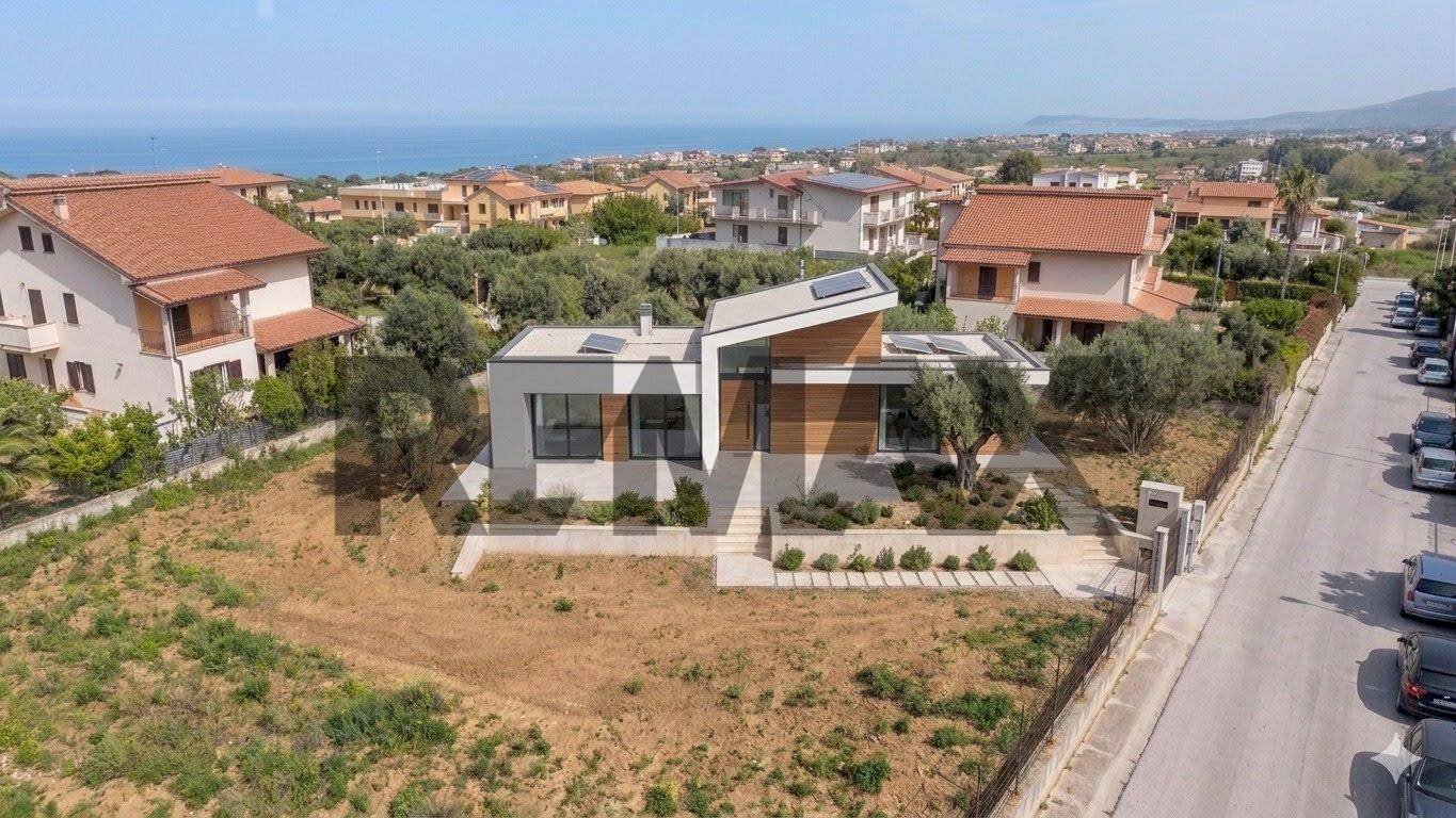 Casa all\'aperto - Monolocale c/da TERREFORTI
63/I, Sant'Agata di Militello - foto 2