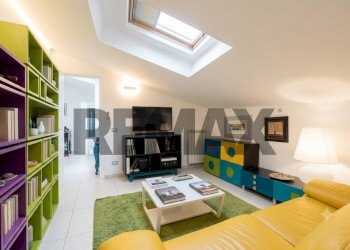 Soggiorno - Casa semi indipendente Via Abate Ferrara
 
59, Catania - foto 4