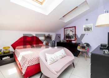 Camera / camera da letto - Casa semi indipendente Via Abate Ferrara
 
59, Catania - foto 5