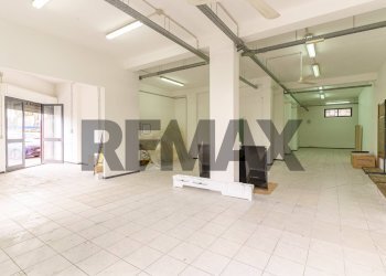 Stanza vuota - Commercial Premises via galileo galilei
 
76, Misterbianco - photo 5