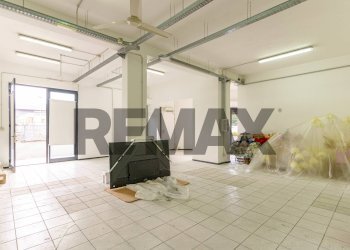 Parcheggio - Commercial Premises via galileo galilei
 
76, Misterbianco - photo 8
